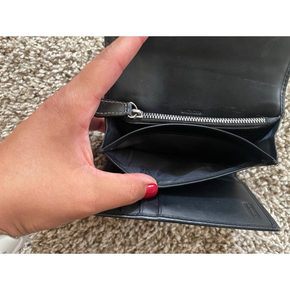 Coach Wallet - Picture 7 of 9